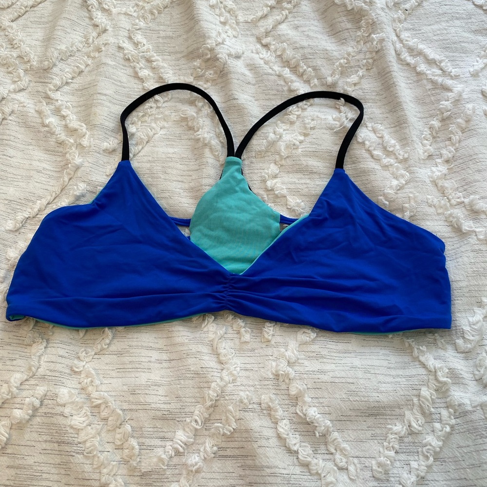 🦋 l space reversible bikini top 🦋